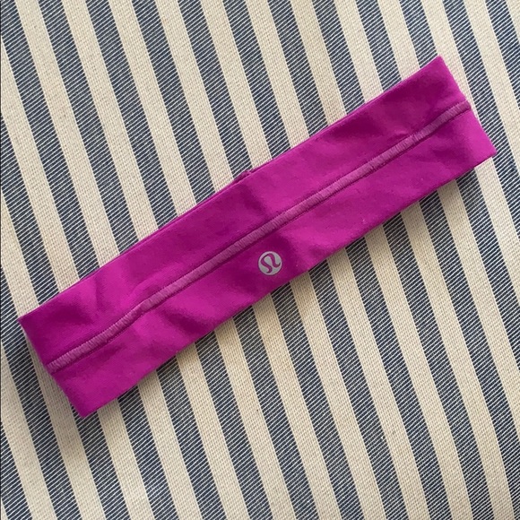 Purple lululemon headband - Picture 1 of 1